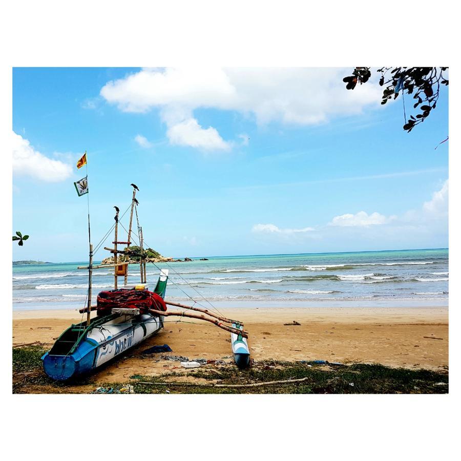 Neptune Story Resort เวลิกามา ภายนอก รูปภาพ