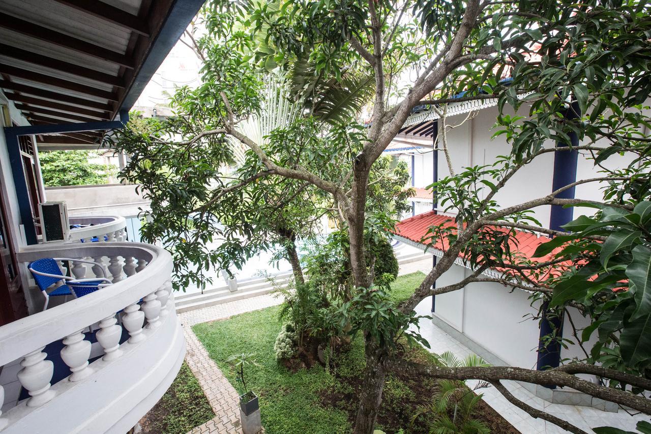 Neptune Story Resort เวลิกามา ภายนอก รูปภาพ