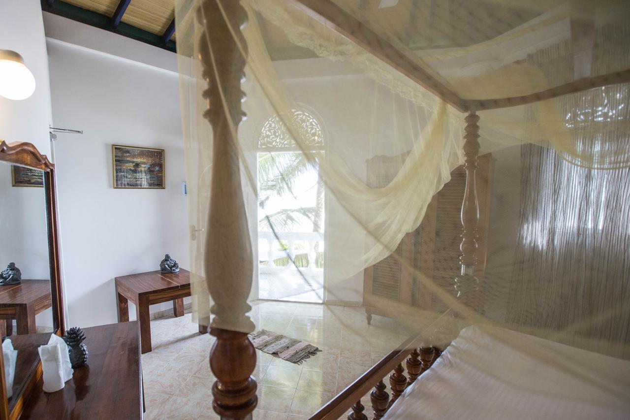 Neptune Story Resort เวลิกามา ภายนอก รูปภาพ