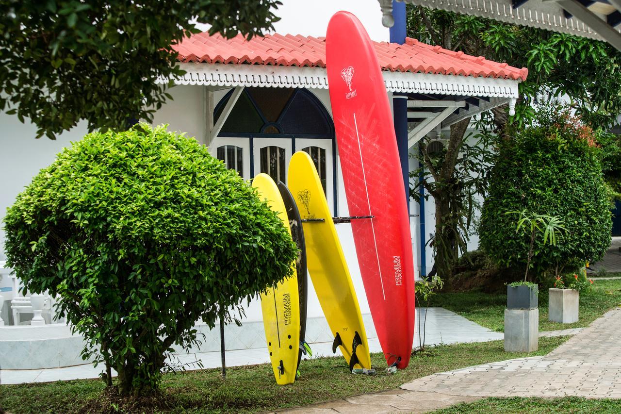 Neptune Story Resort เวลิกามา ภายนอก รูปภาพ