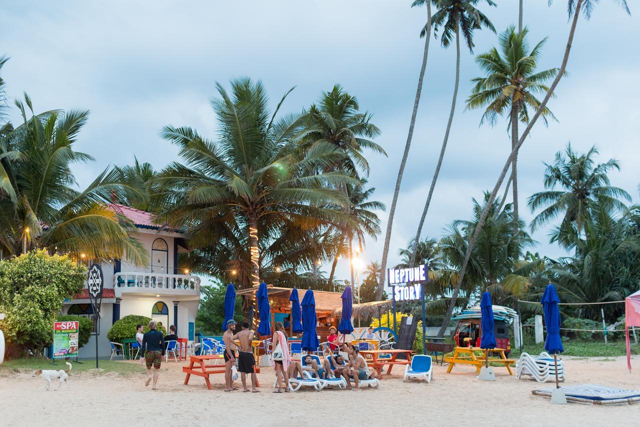 Neptune Story Resort เวลิกามา ภายนอก รูปภาพ